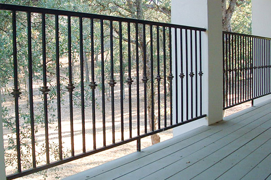 recinzione - settore carpenteria - Galliana (Torino)